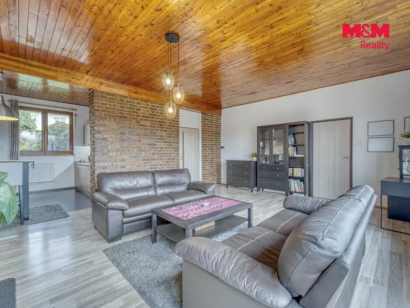 Prodej rodinného domu 165 m², pozemek 879 m², Tachov – náhled fotky 2
