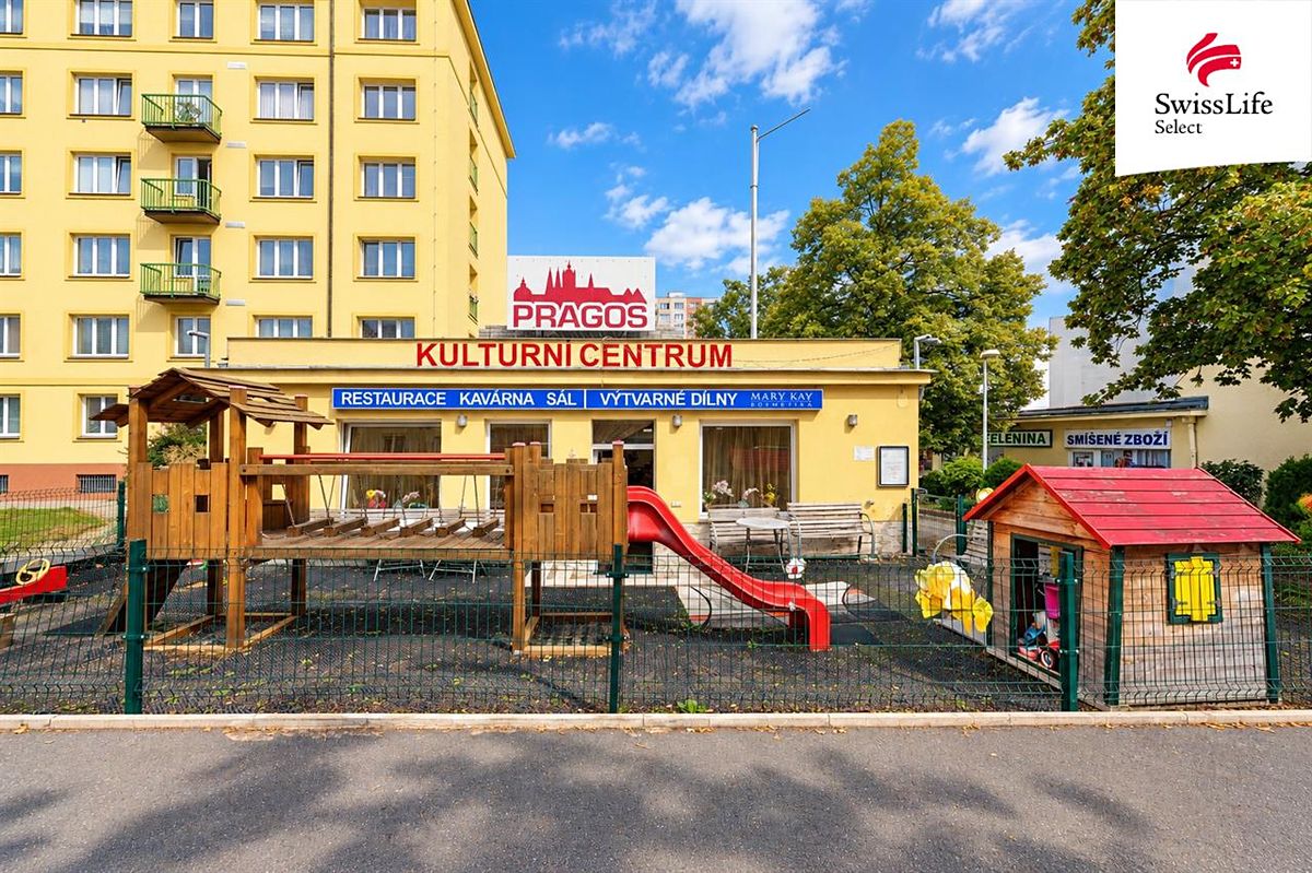 Prodej komerční nemovitosti 330 m², Praha – fotka 1 z 3