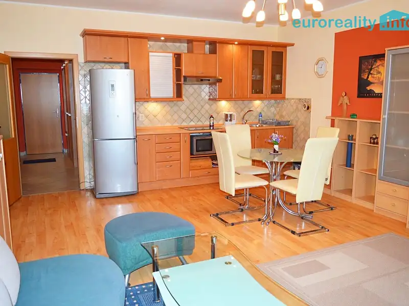 Pronájem bytu 2+kk 59 m², Kladno – náhled fotky 3