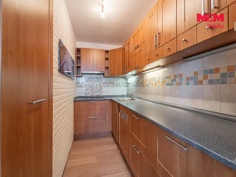 Prodej bytu 3+1 75 m², Praha – náhled fotky 2