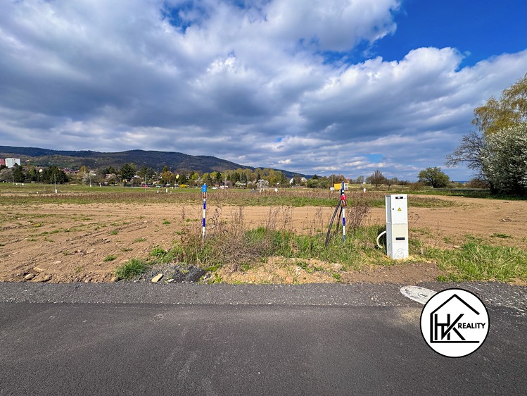 Prodej pozemku, 955 m² (7 z 33)