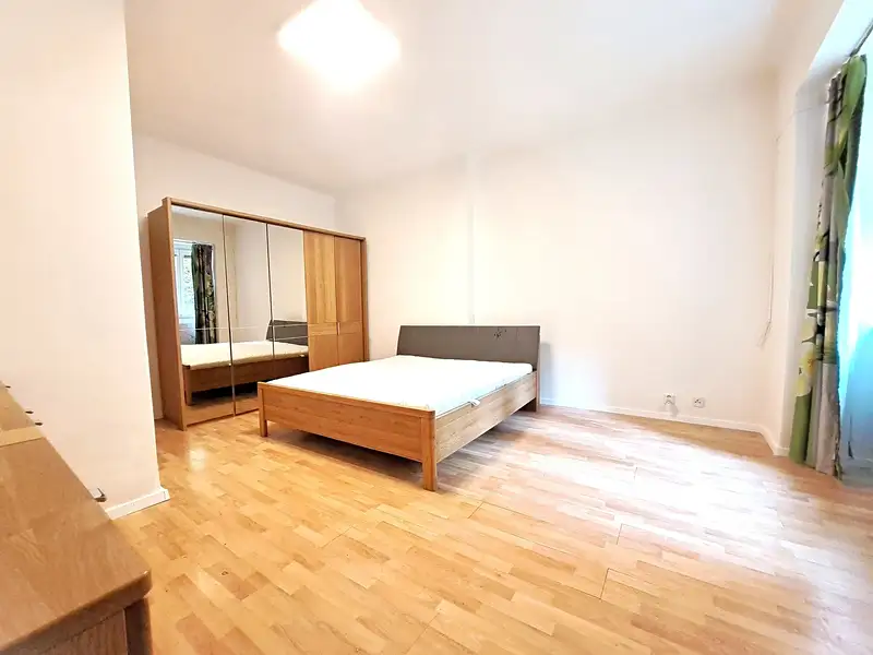 Prodej bytu 1+kk 31 m², Praha – náhled fotky 3