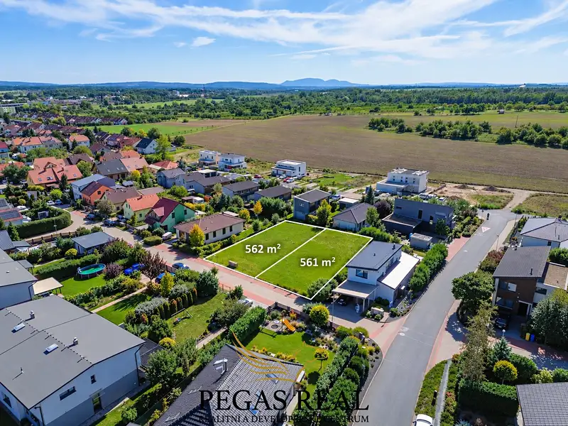 Prodej stavebního pozemku 1123 m², Hrušovany u Brna – náhled fotky 2