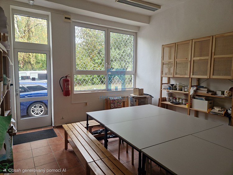 Pronájem komerčního prostoru, 80 m² (5 z 22)