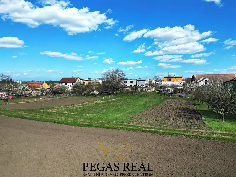 Prodej stavebního pozemku 1635 m², Troskotovice – náhled fotky 3