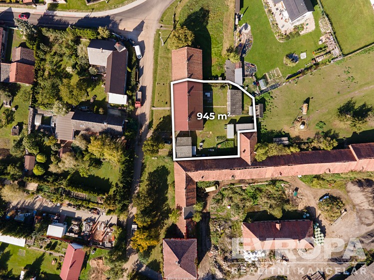 Prodej komerčního prostoru, 180 m² (18 z 36)
