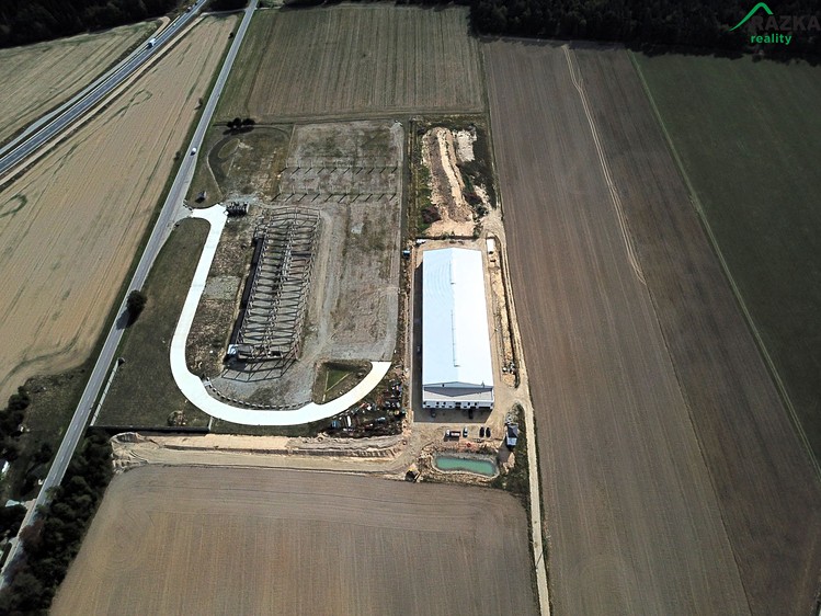 Pronájem komerčního prostoru, 4 640 m² (20 z 27)