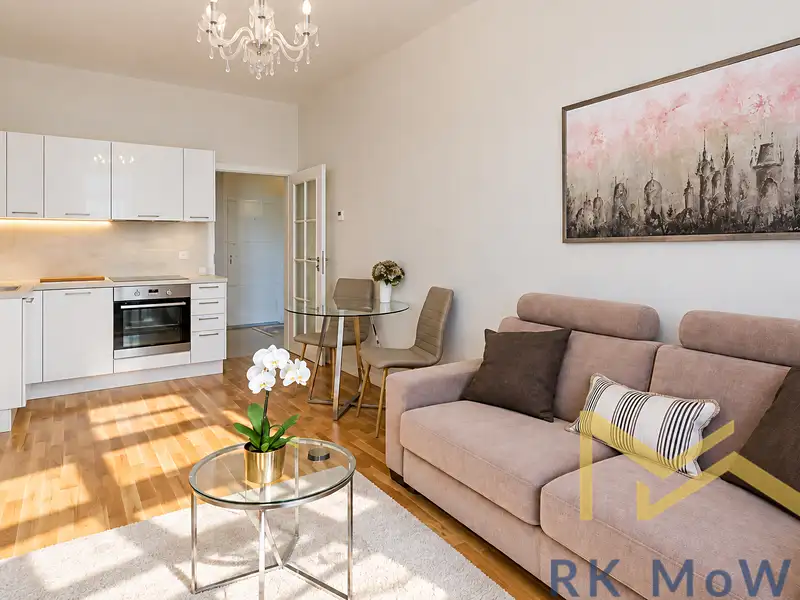 Pronájem bytu 2+kk 48 m², Praha – náhled fotky 1