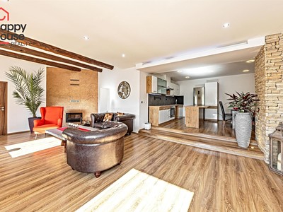 Pronájem bytu 3+kk, 150 m² (2 z 23)