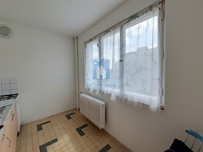 Pronájem bytu 1+1, 36 m² (3 z 12)