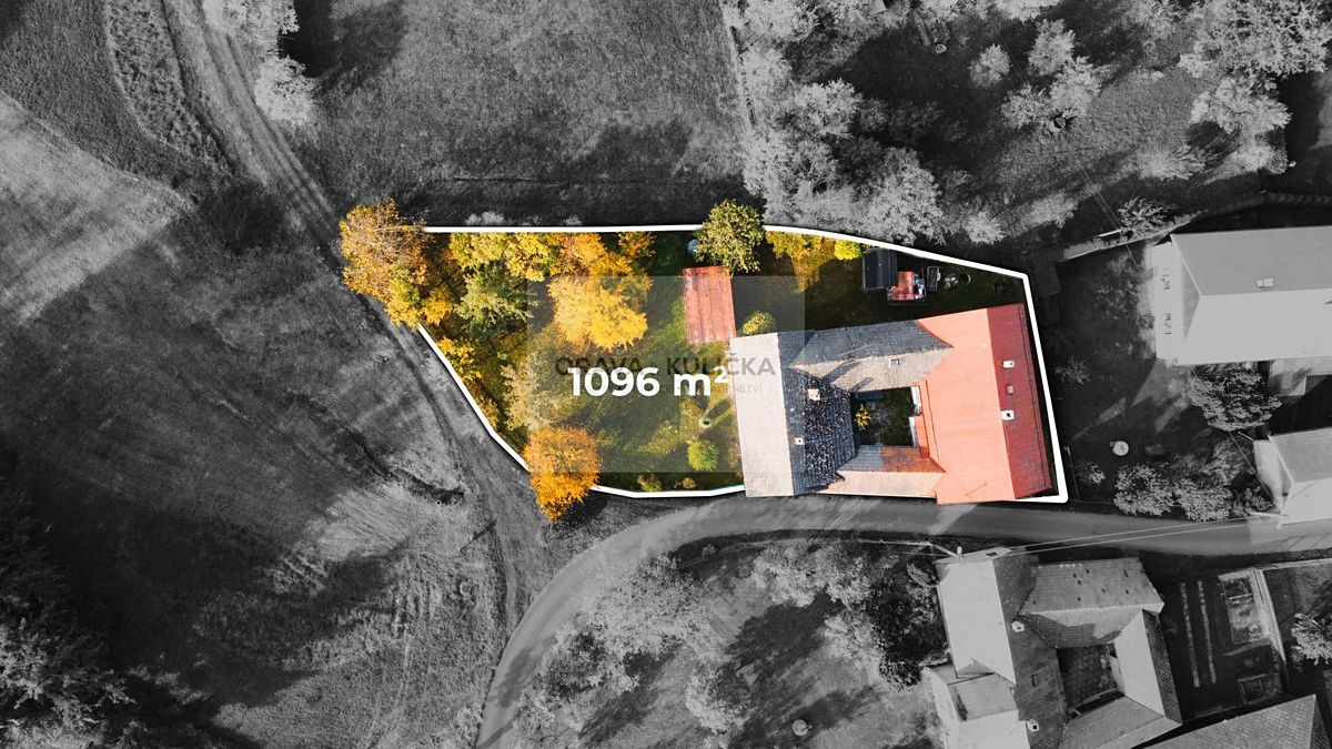Prodej vícegeneračního domu 180 m², pozemek 1096 m², Spálov – fotka 1 z 3