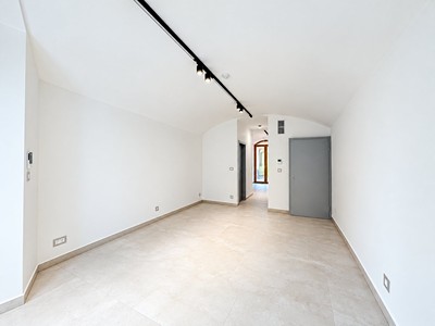 Комерційне приміщення в оренду, 40 м² (3 з 12)