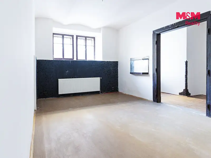 Pronájem bytu 3+1 93 m², Plzeň – náhled fotky 2