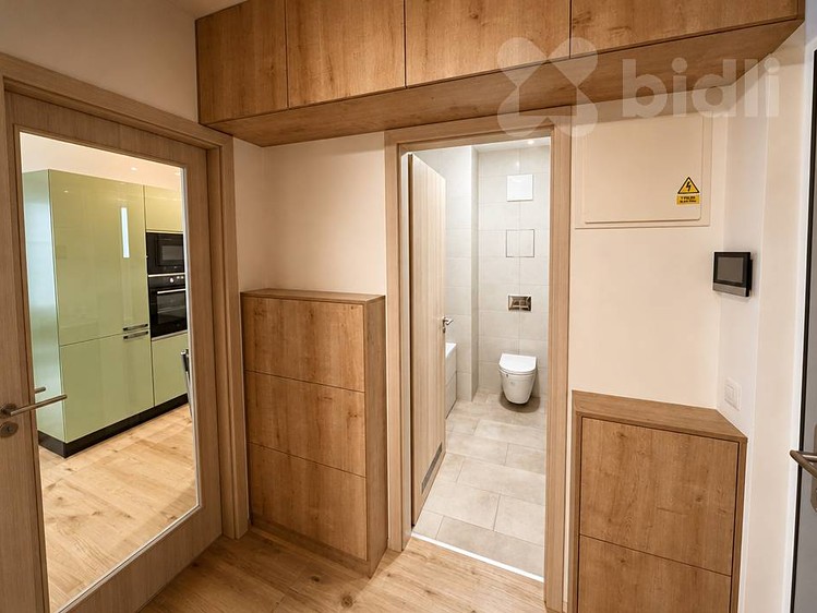 Pronájem bytu 3+kk, 57 m² (9 z 19)