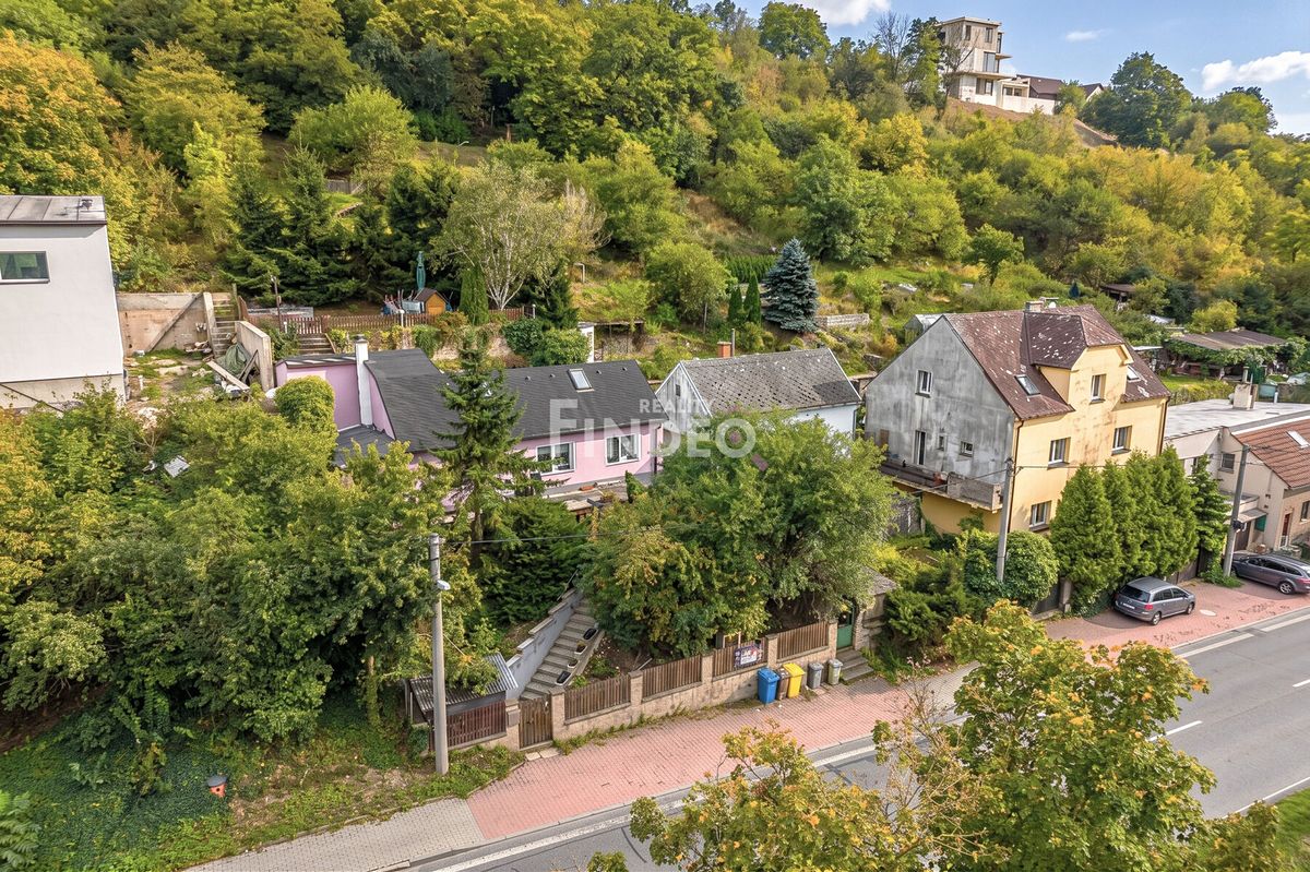 Prodej rodinného domu 125 m², pozemek 1172 m², Beroun – fotka 1 z 3