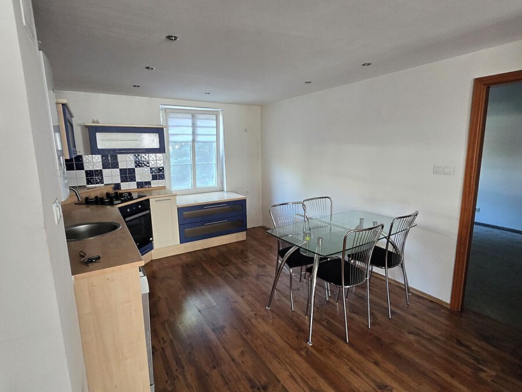 Pronájem bytu 3+1, 80 m² (4 z 20)