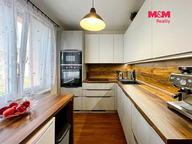 Prodej bytu 2+1 50 m², Oslavany – náhled fotky 3