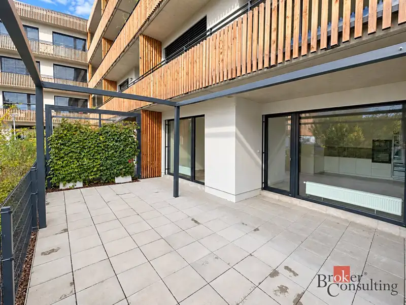 Pronájem bytu 2+kk 55 m², Plzeň – náhled fotky 3