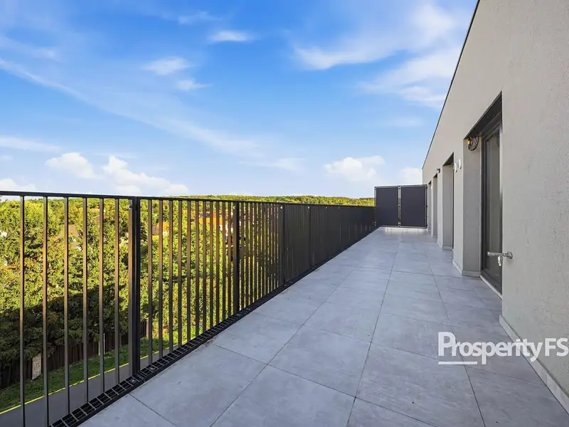 Prodej bytu 4+kk 77 m², Kladno – náhled fotky 3