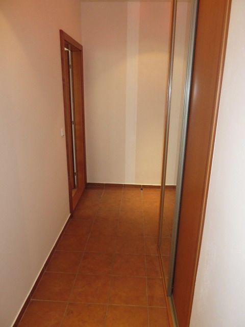 Pronájem bytu 1+kk 36 m² – fotografie 3