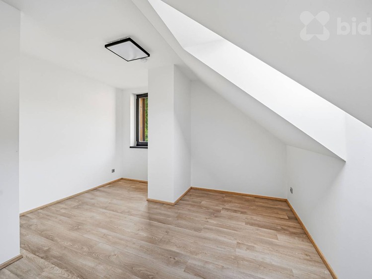Квартира 4+kk на продаж, 91 м² (15 з 31)