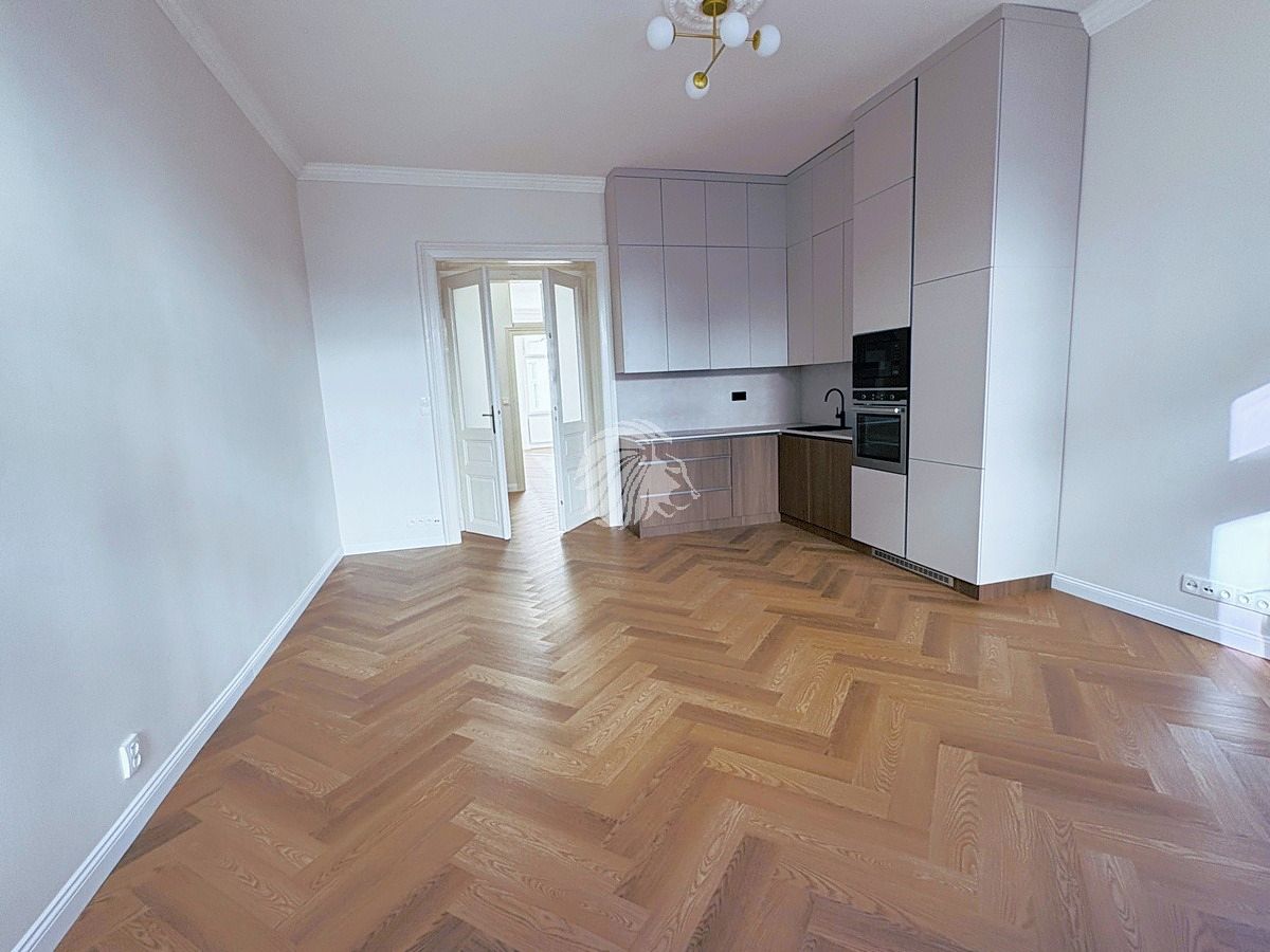 Pronájem bytu 2+kk 66 m²