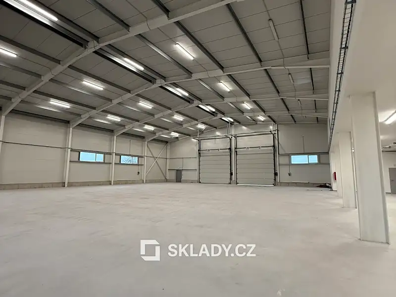 Pronájem skladového prostoru 1168 m², Hořovice – náhled fotky 3