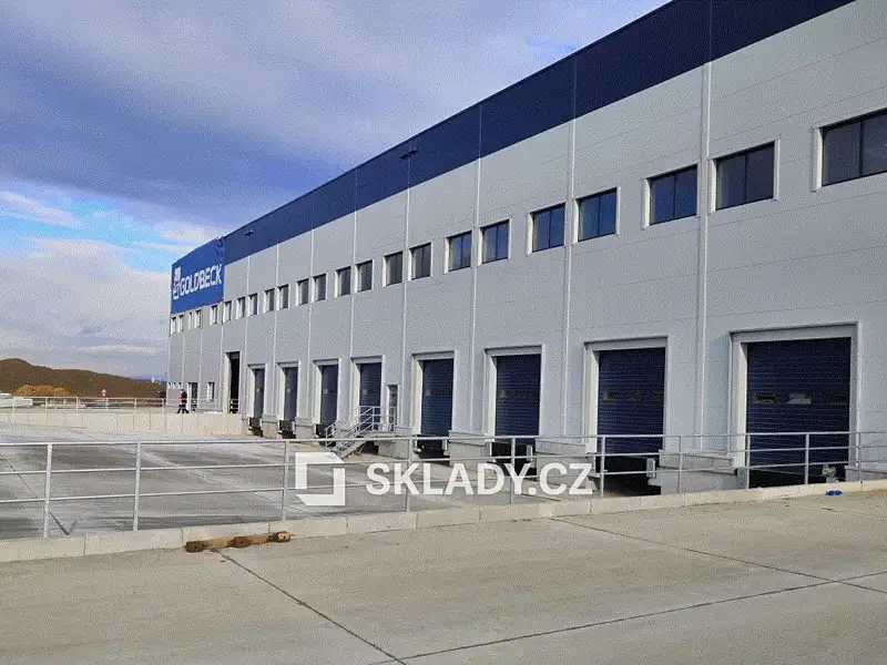 Pronájem skladového prostoru 20000 m², Most – náhled fotky 1