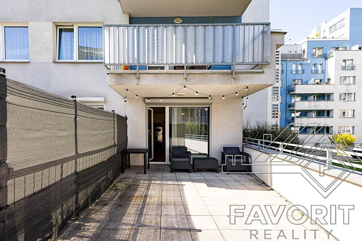 Pronájem bytu 2+kk 57 m² – fotografie 5