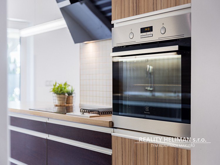 Prodej domu, 266 m² (14 z 60)
