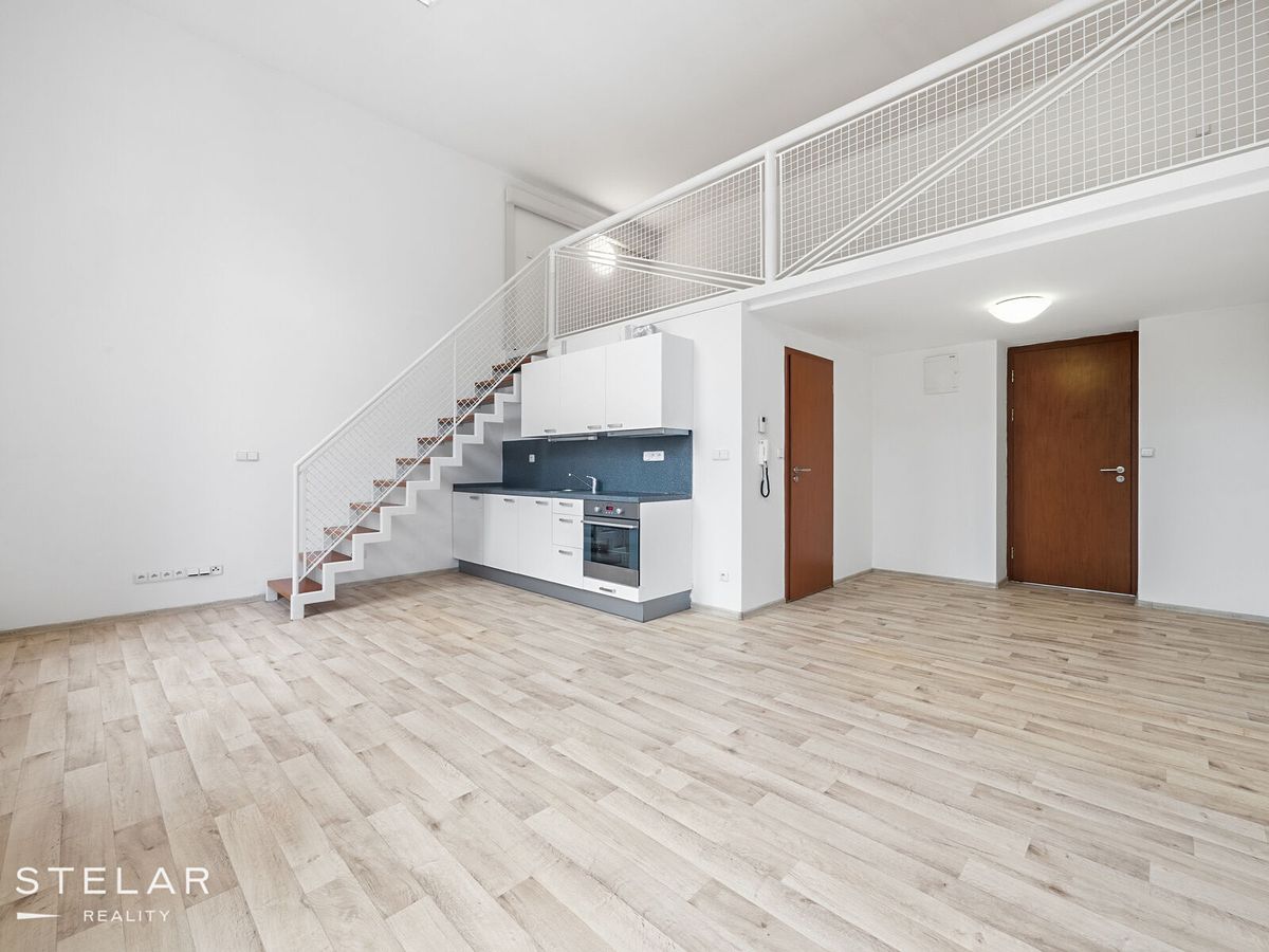 Pronájem bytu 2+kk 49 m²