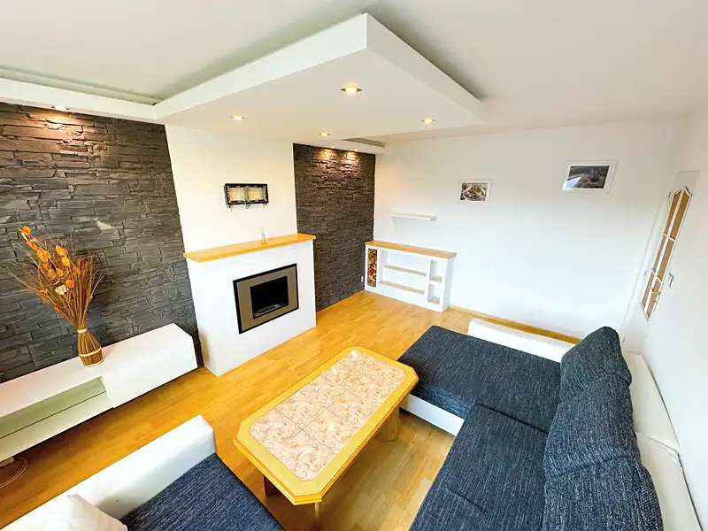 Pronájem bytu 4+1 75 m², Třebíč – náhled fotky 2