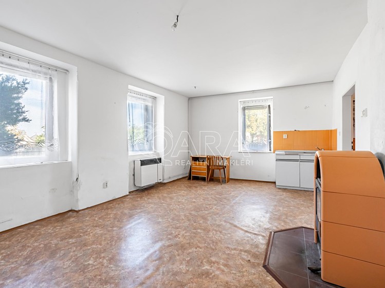 Prodej domu, 71 m² (12 z 23)