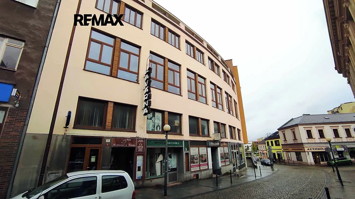 Prodej obchodního prostoru 1321 m²