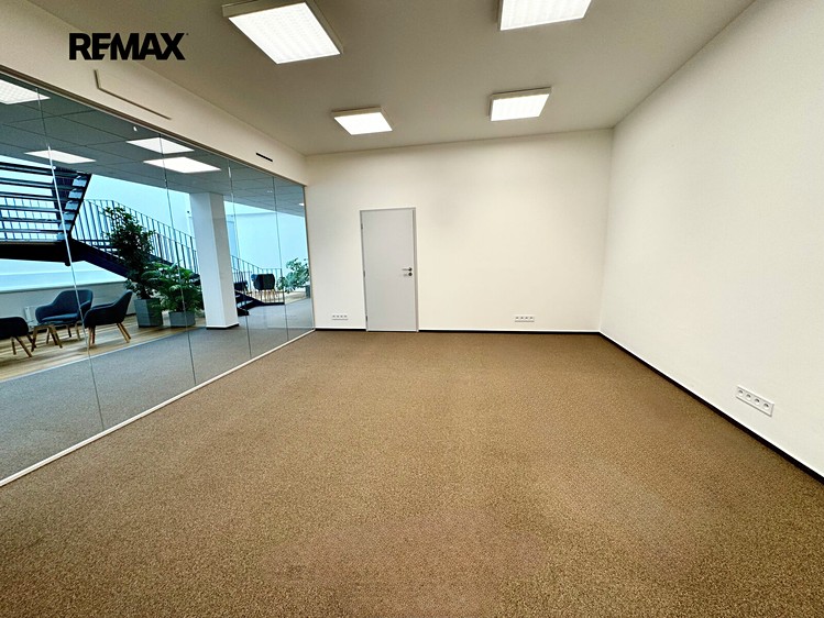 Gewerbefläche zur Miete, 28 m² (3 von 17)