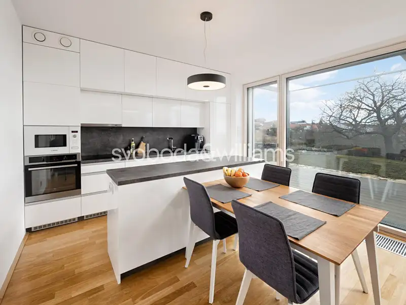 Pronájem rodinného domu 155 m², pozemek 1653 m², Babice nad Svitavou – náhled fotky 3