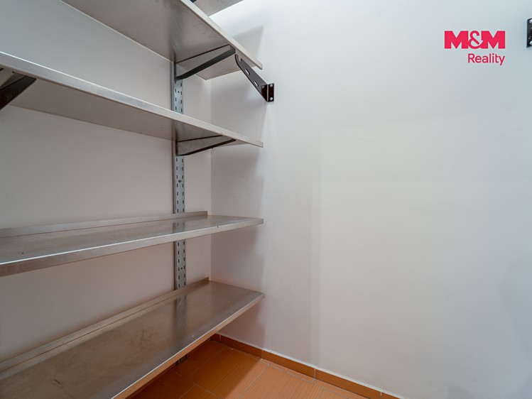 Квартира 1+1 в оренду, 65 м² (12 з 18)