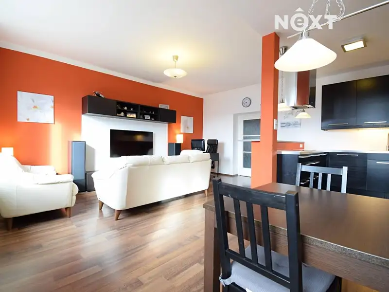 Prodej bytu 2+1 75 m², Praha – náhled fotky 2