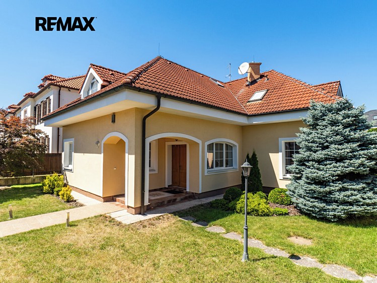 Haus zur Miete, 280 m² (48 von 72)