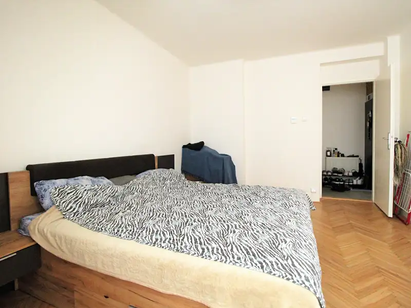 Pronájem bytu 2+kk 52 m², Praha – náhled fotky 3