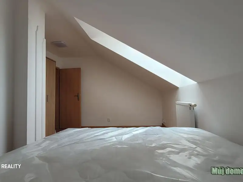 Pronájem bytu 3+kk 65 m², Praha – náhled fotky 3