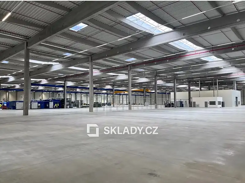 Pronájem skladového prostoru 5000 m², Nymburk – náhled fotky 1