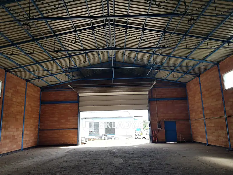 Pronájem skladového prostoru 440 m², Ústí nad Labem – náhled fotky 2