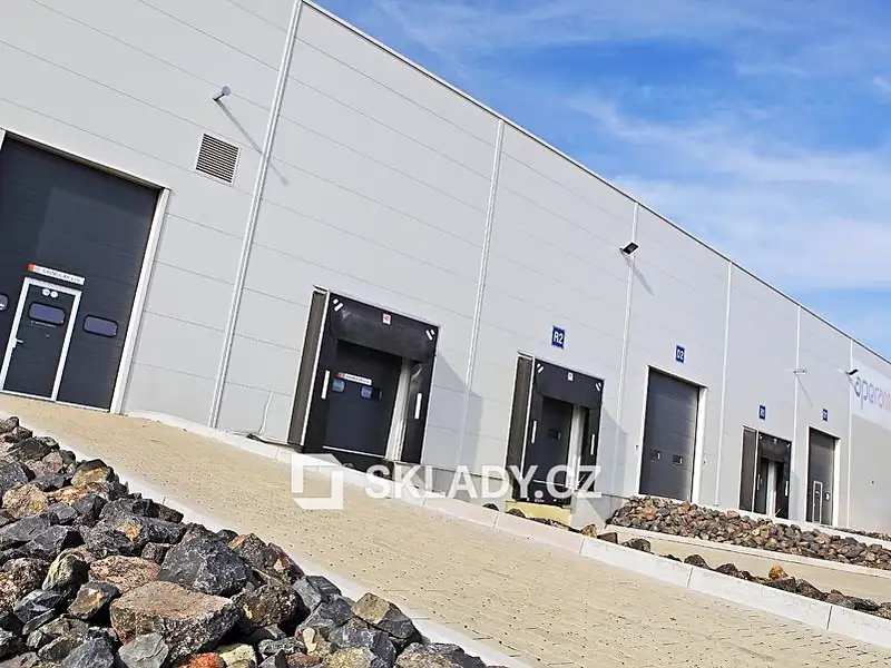 Pronájem skladového prostoru 6500 m², Teplice – náhled fotky 1