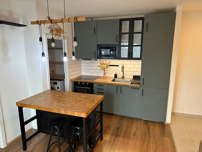 Pronájem bytu 2+kk 35 m², Kladno – náhled fotky 1