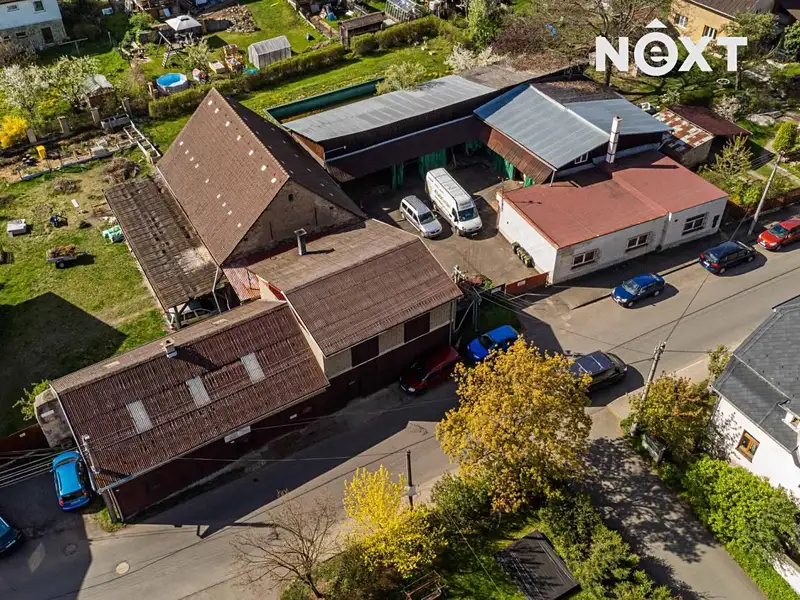 Prodej obchodního prostoru 840 m², Jesenice – náhled fotky 1
