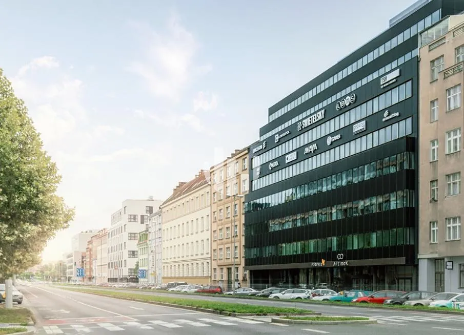 Pronájem kanceláře 200 m²