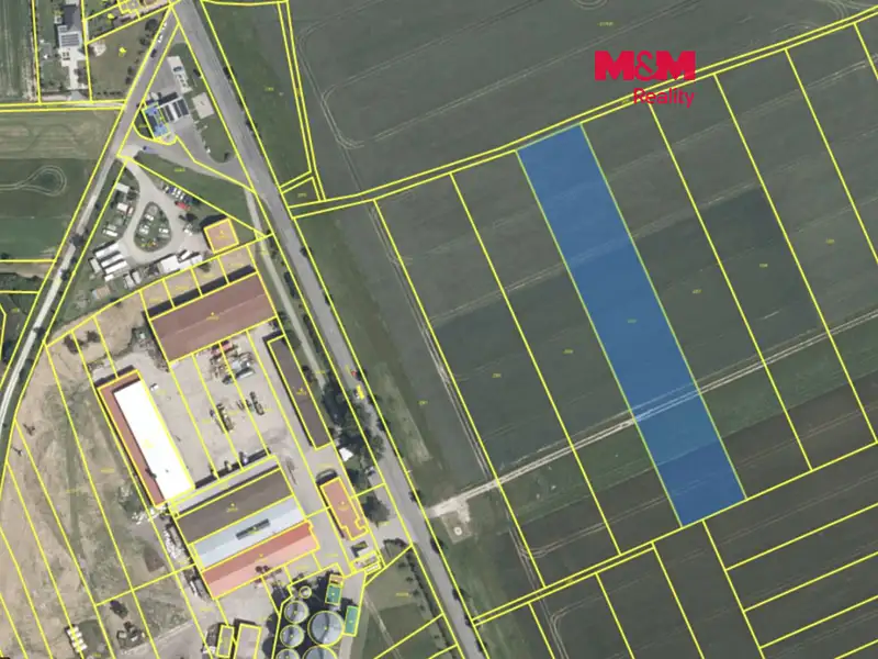 Prodej pole 7574 m², Městec Králové – náhled fotky 1