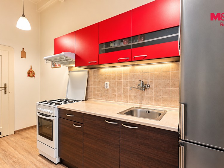 Wohnung 1+1 zum Kauf, 58 m² (9 von 19)