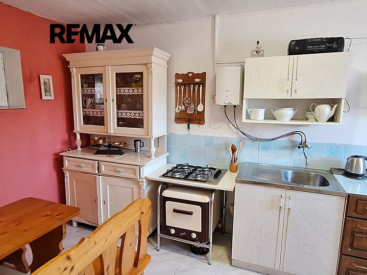 Prodej domu, 75 m² (3 z 17)